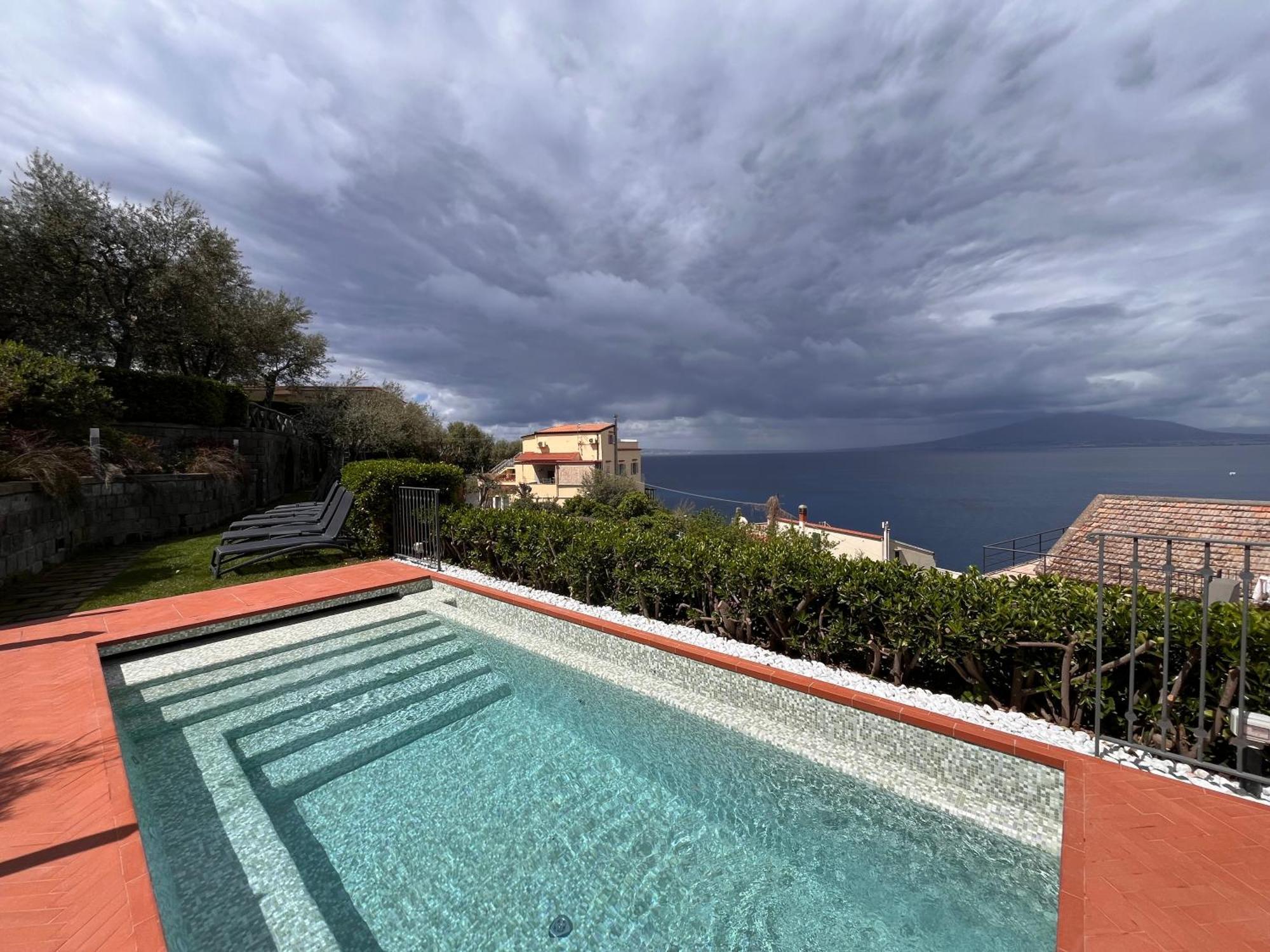 Отель Sorrento & Else Экстерьер фото